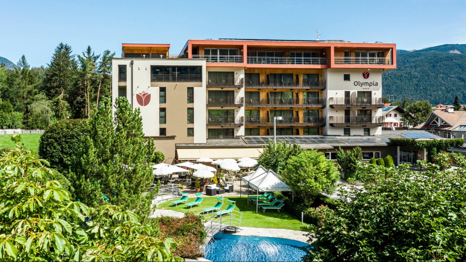 Hotel Olympia in estate